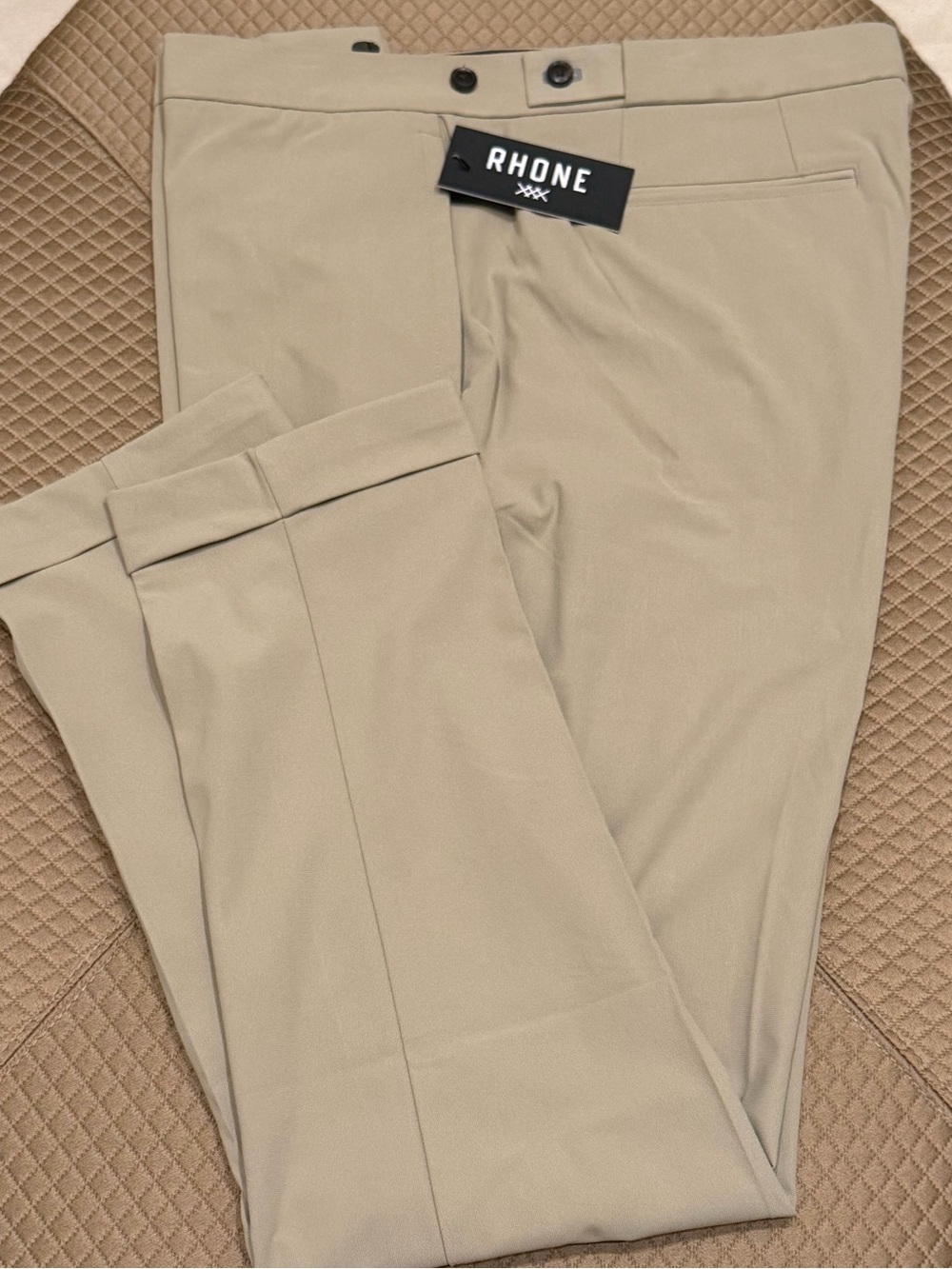Rhone Men 38x32 Commuter Pro Trouser Slim Straight Beige $148
